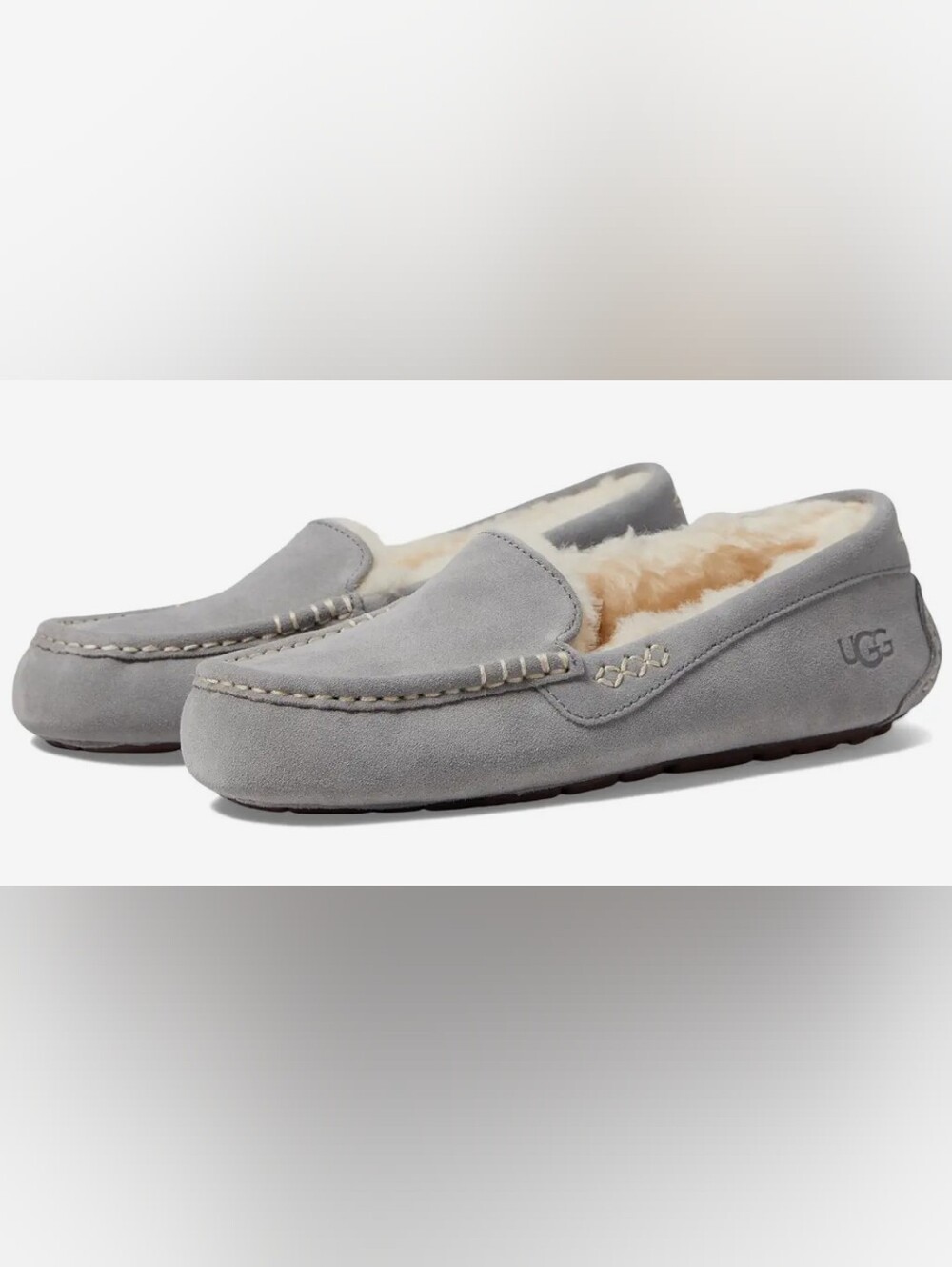 UGG Ansley  Suede Moccasin Slippers Wmn's Size 9 Like New MSRP $115